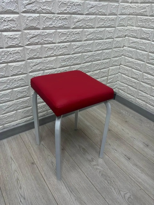 Табурет кухонний Tutty 30х30х45 см Червоний/Сірий (28374573)