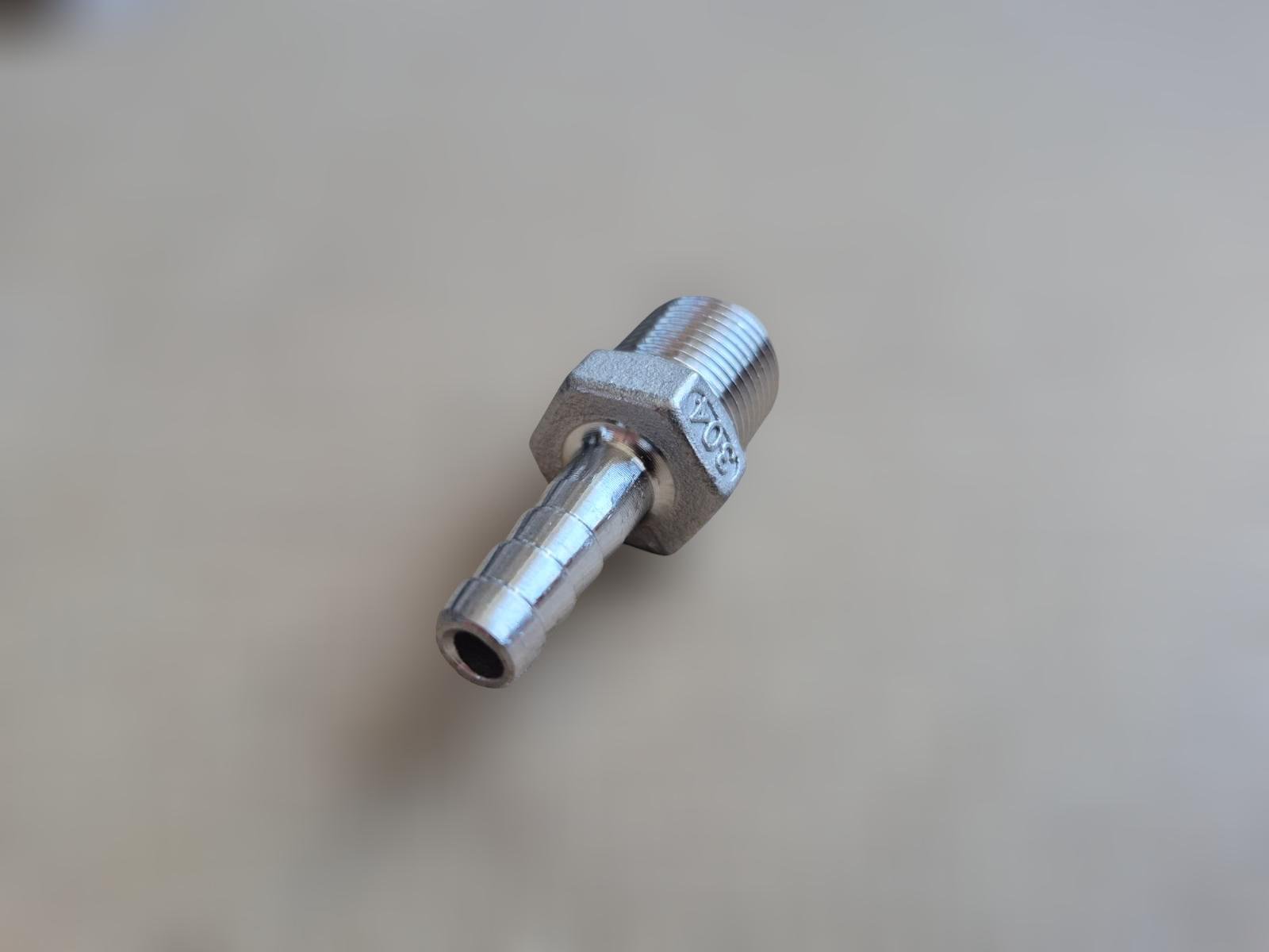 Штуцер шланговий різьбовий DN10 AISI304 BSPP Class-150 ялинка н/ж сталь 8 мм 3/8" (29203126) - фото 7 Штуцер шланговий різьбовий DN10 AISI304 BSPP Class-150 ялинка н/ж сталь 8 мм 3/8" (29203126) - фото 7