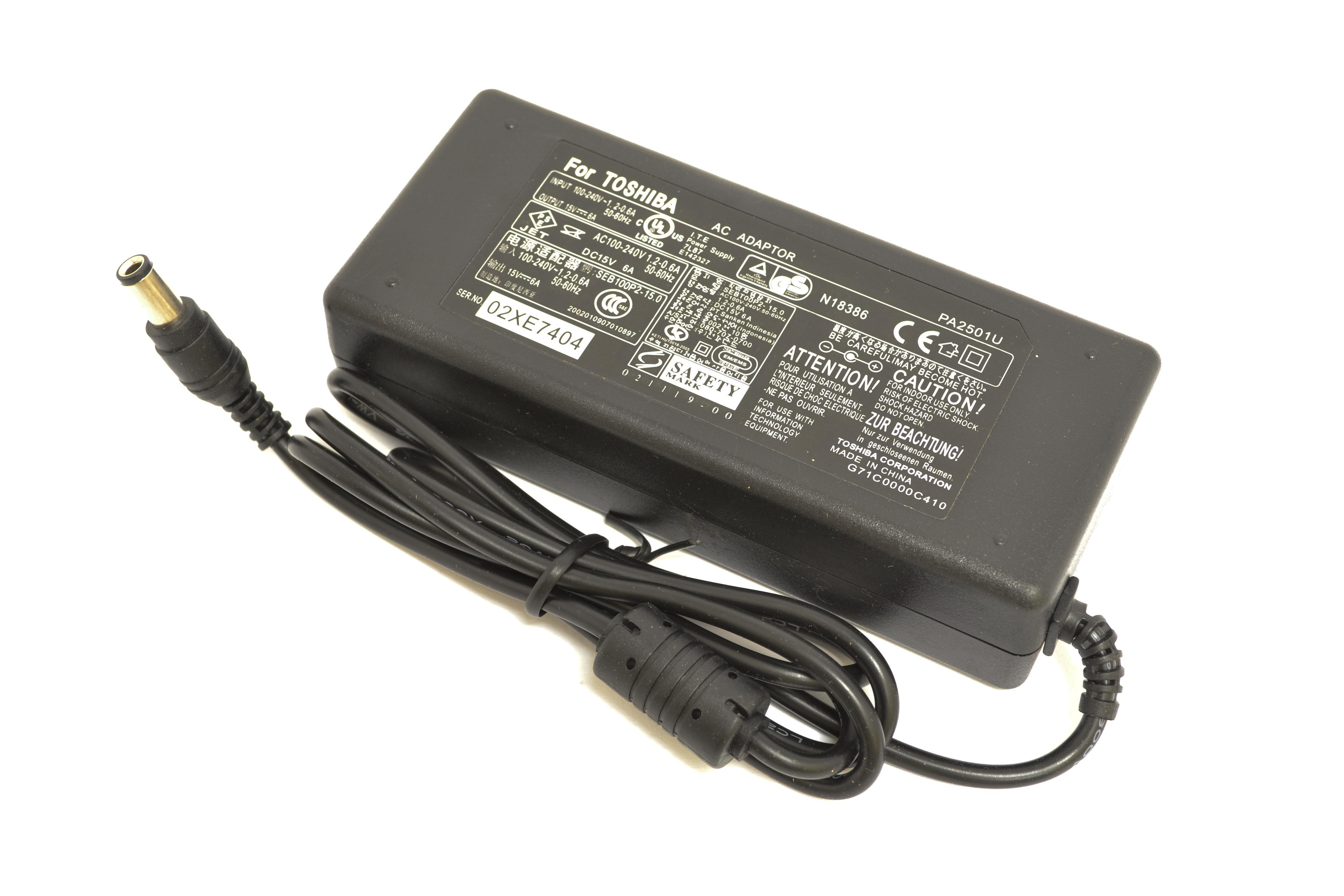 Блок питания для ноутбука Toshiba PA2521U 90W 15V 6A 6,3x3,0 мм (002149) Блок питания для ноутбука Toshiba PA2521U 90W 15V 6A 6,3x3,0 мм (002149)