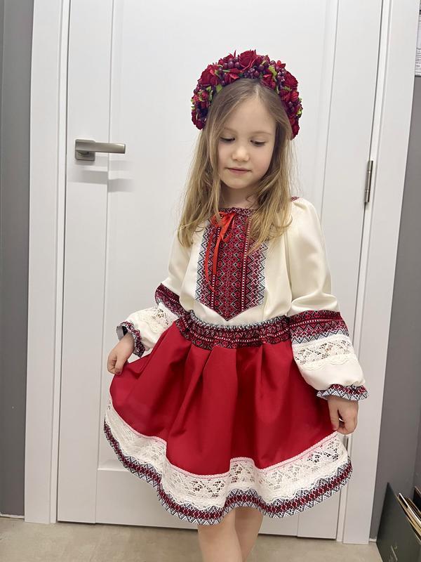Костюм вышиванка для девочки Классический 128-134 см Молочно-красный - фото 3 Костюм вышиванка для девочки Классический 128-134 см Молочно-красный - фото 3