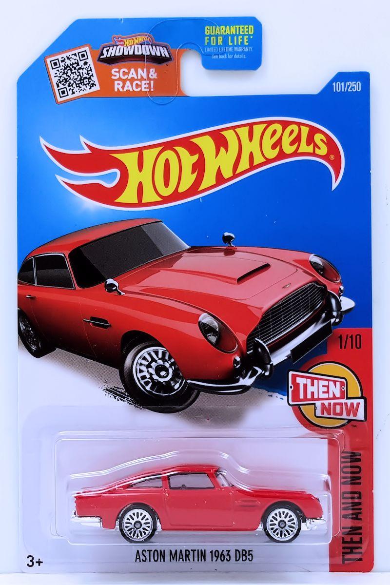 Игрушечная машинка Hot Wheels Aston Martin 1963 DB5 2016 Then and Now №101 (DHR16)