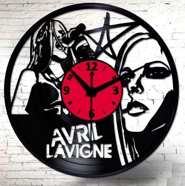 Часы настенные Avril Lavigne 2928 из виниловой пластинки
