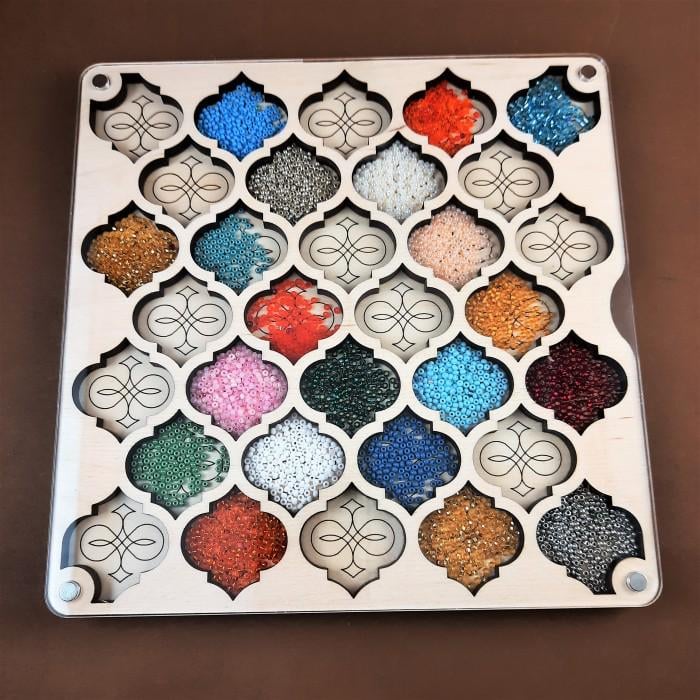 Деревянный органайзер для бисера на 32 ячейки без бисера (060154)