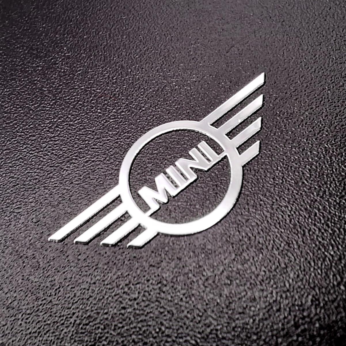 Емблема Mini у салон авто 2х1 см Хром глянцевий (2957570100)