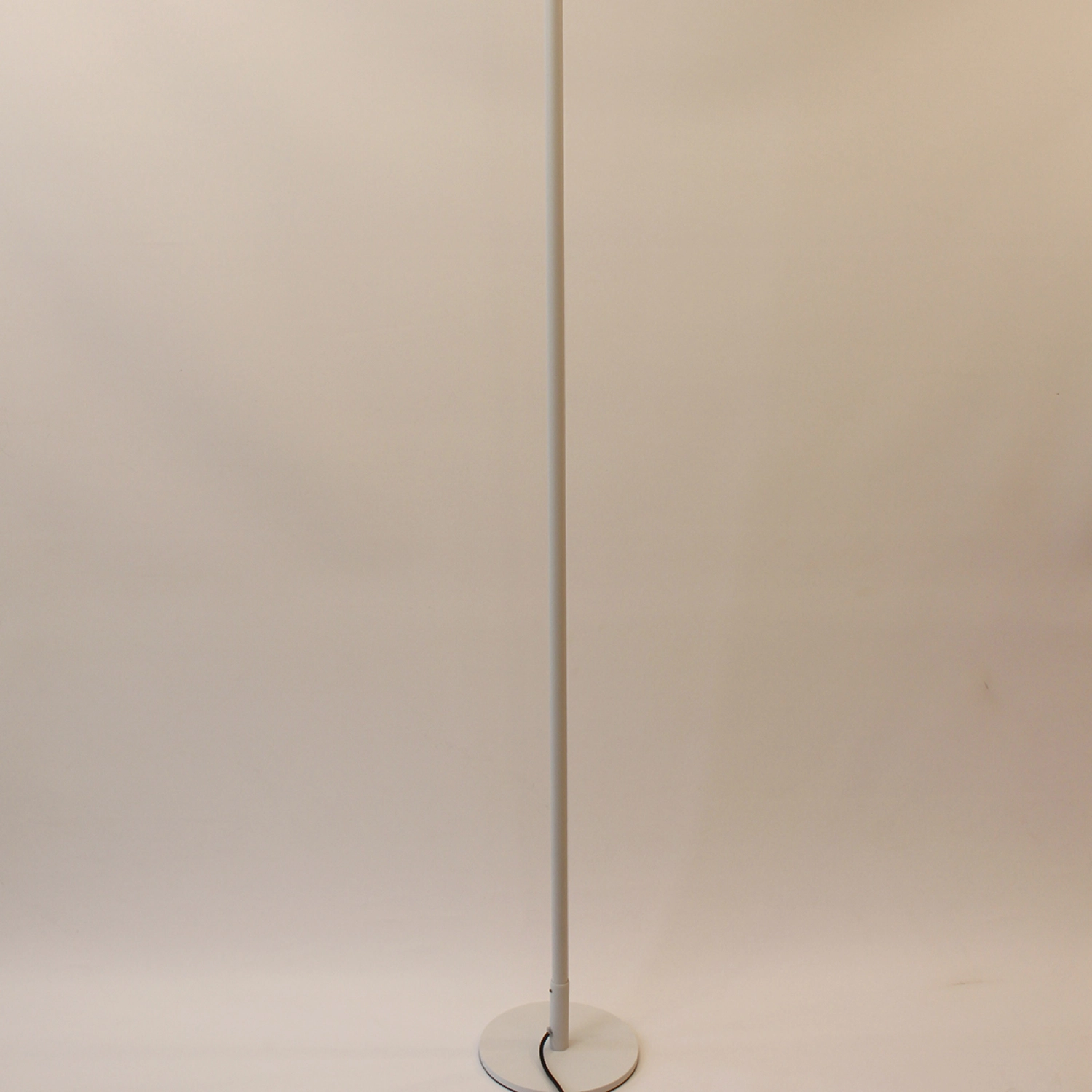 Торшер Friendlylight Lines FL FL9020 (24413175) - фото 3 Торшер Friendlylight Lines FL FL9020 (24413175) - фото 3