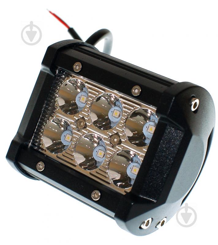 Светодиодная фара AllLight C-18W 6chip OSRAM 3535 spot 9-30V нижний крепеж Светодиодная фара AllLight C-18W 6chip OSRAM 3535 spot 9-30V нижний крепеж