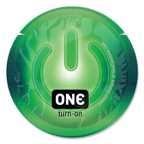 Презервативи ONE Glowing Pleasures світяться в темряві 1 шт. - фото 5