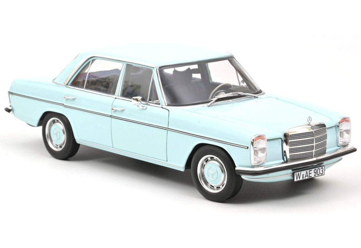 Модель автомобиля Norev 1:18 Mercedes-Benz 200/8 W115 Limousine Light Blue (183777)