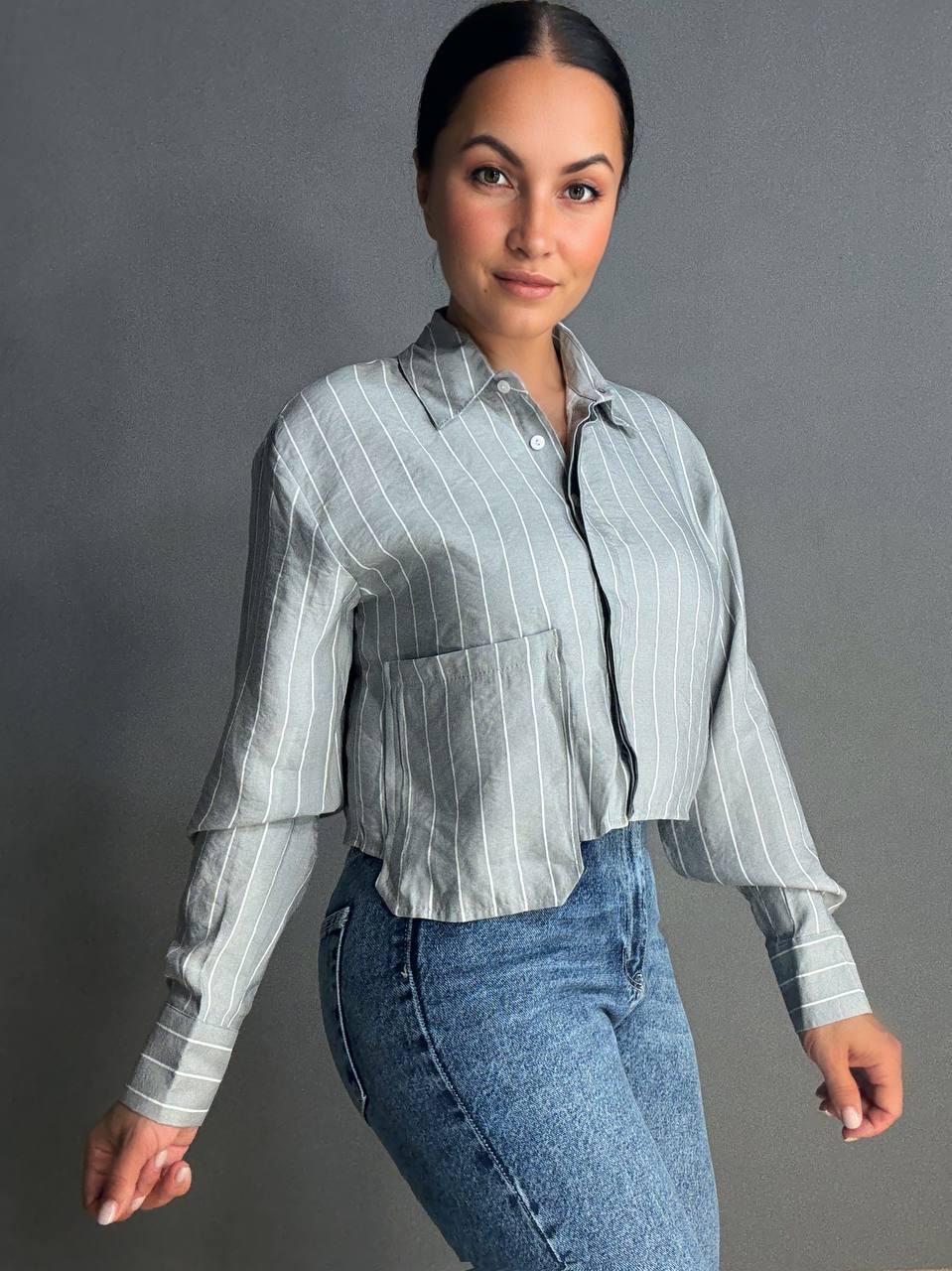 Сорочка жіноча MIX RAY 4447 укорочена з кишенею у тонку смужку M Сірий (1401) - фото 4 Сорочка жіноча MIX RAY 4447 укорочена з кишенею у тонку смужку M Сірий (1401) - фото 4