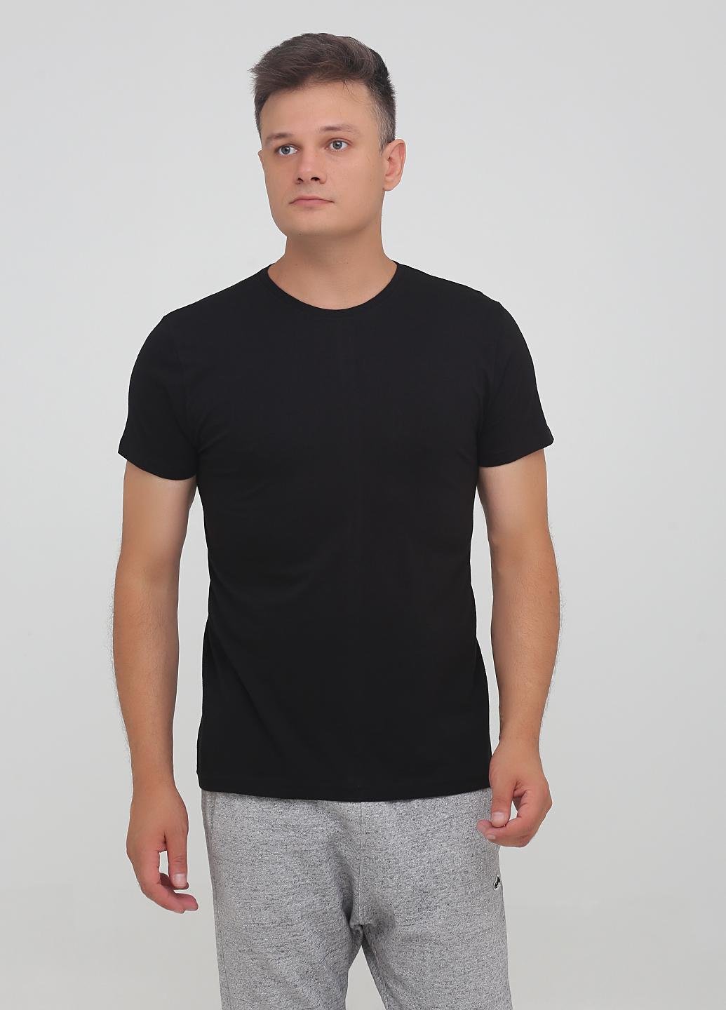 Футболка мужская Наталюкс S Черный (1113123290911)