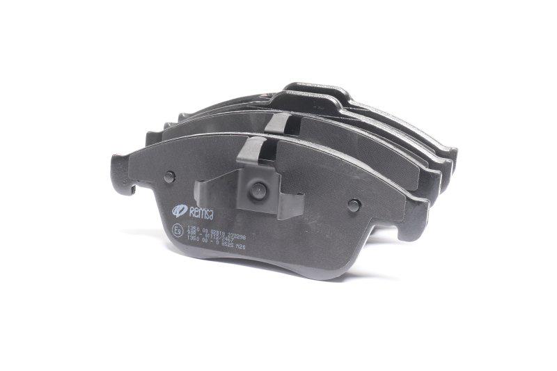 Тормозные колодки дисковые передние Renault Laguna 3 2 0-3 0 08 - Remsa 1350 00 (1350.00 Remsa)
