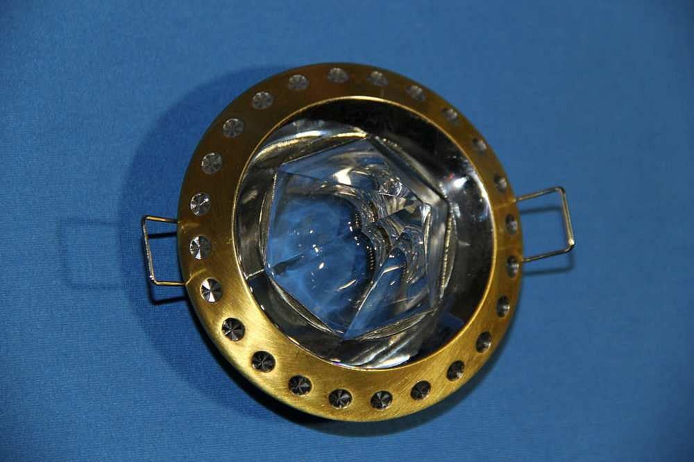 Точечный светильник Ray D1161A MR16 SGCH (IR007274) Точечный светильник Ray D1161A MR16 SGCH (IR007274)