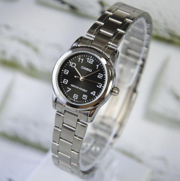 Наручний годинник жіночий Casio LTP-V001D-1BUDF d 25 мм Cрібний/Чорний (2458922970) - фото 2 Наручний годинник жіночий Casio LTP-V001D-1BUDF d 25 мм Cрібний/Чорний (2458922970) - фото 2