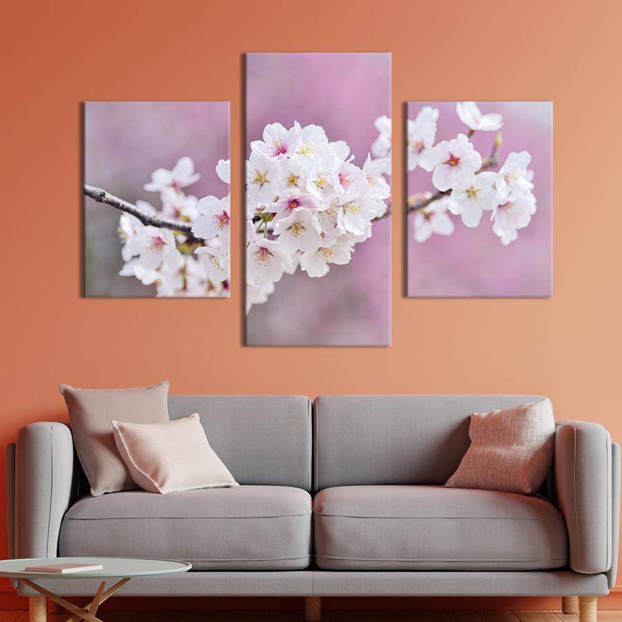 Картина на холсте триптих Цветение ароматной вишни 66x40 см (795-32)