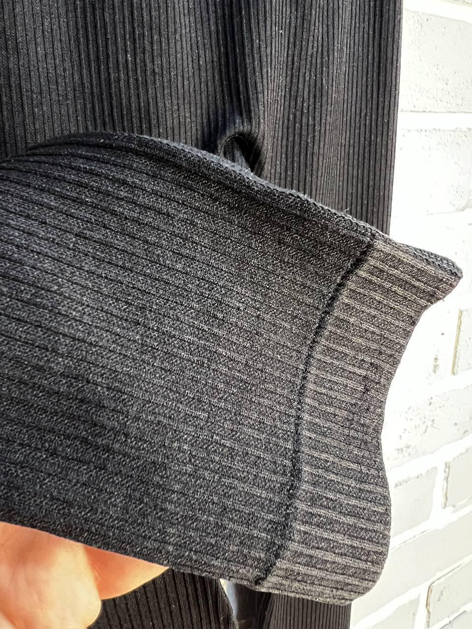 Лосины женские Kenalin 0923 рубчик широкий пояс эффект пуш-ап OS Черный (3228) - фото 6 Лосины женские Kenalin 0923 рубчик широкий пояс эффект пуш-ап OS Черный (3228) - фото 6