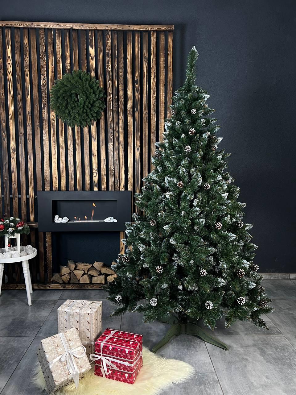 Штучна ялинка засніжена Елітна з шишками 1,9 м Зелений (YNK08170) - фото 1 Штучна ялинка засніжена Елітна з шишками 1,9 м Зелений (YNK08170) - фото 1