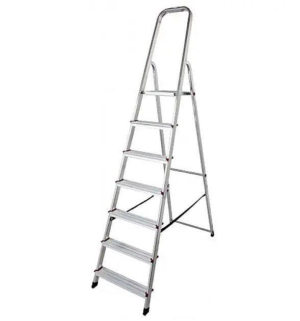 Стремянка алюминиевая Krause Corda 000743 7 ступеней односторонняя расставная (22880) Стремянка алюминиевая Krause Corda 000743 7 ступеней односторонняя расставная (22880)