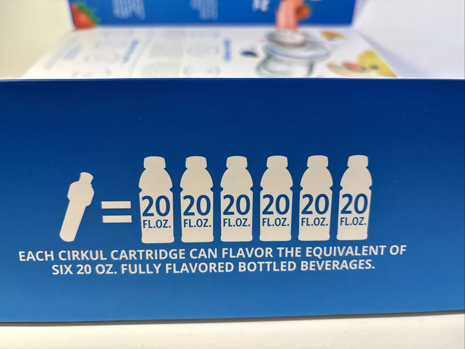 Бутылка Cirkul Starter Kit бутылка 650 мл с 2 вкусами (40947) - фото 8 Бутылка Cirkul Starter Kit бутылка 650 мл с 2 вкусами (40947) - фото 8