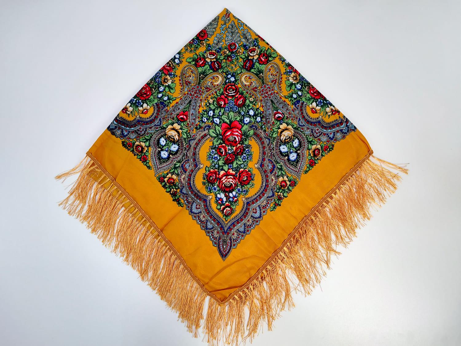 Платок в народном стиле Букет цветов 120х120 см Горчичного М25 (29416873)