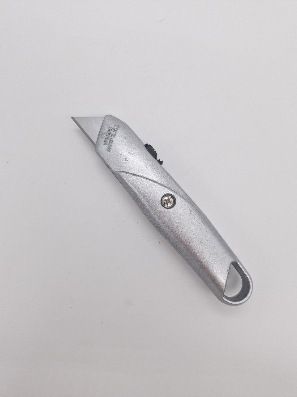 Нож строительный HT HERMES TOOLS металлический с выдвижным трапециевидным лезвием (18-008) - фото 5 Нож строительный HT HERMES TOOLS металлический с выдвижным трапециевидным лезвием (18-008) - фото 5