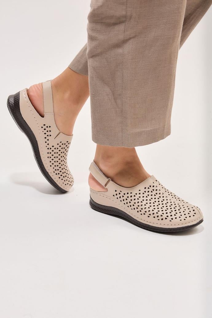 Сандалии женские ALLSY на платформе р. 38 Бежевый (195154) - фото 5 Сандалии женские ALLSY на платформе р. 38 Бежевый (195154) - фото 5