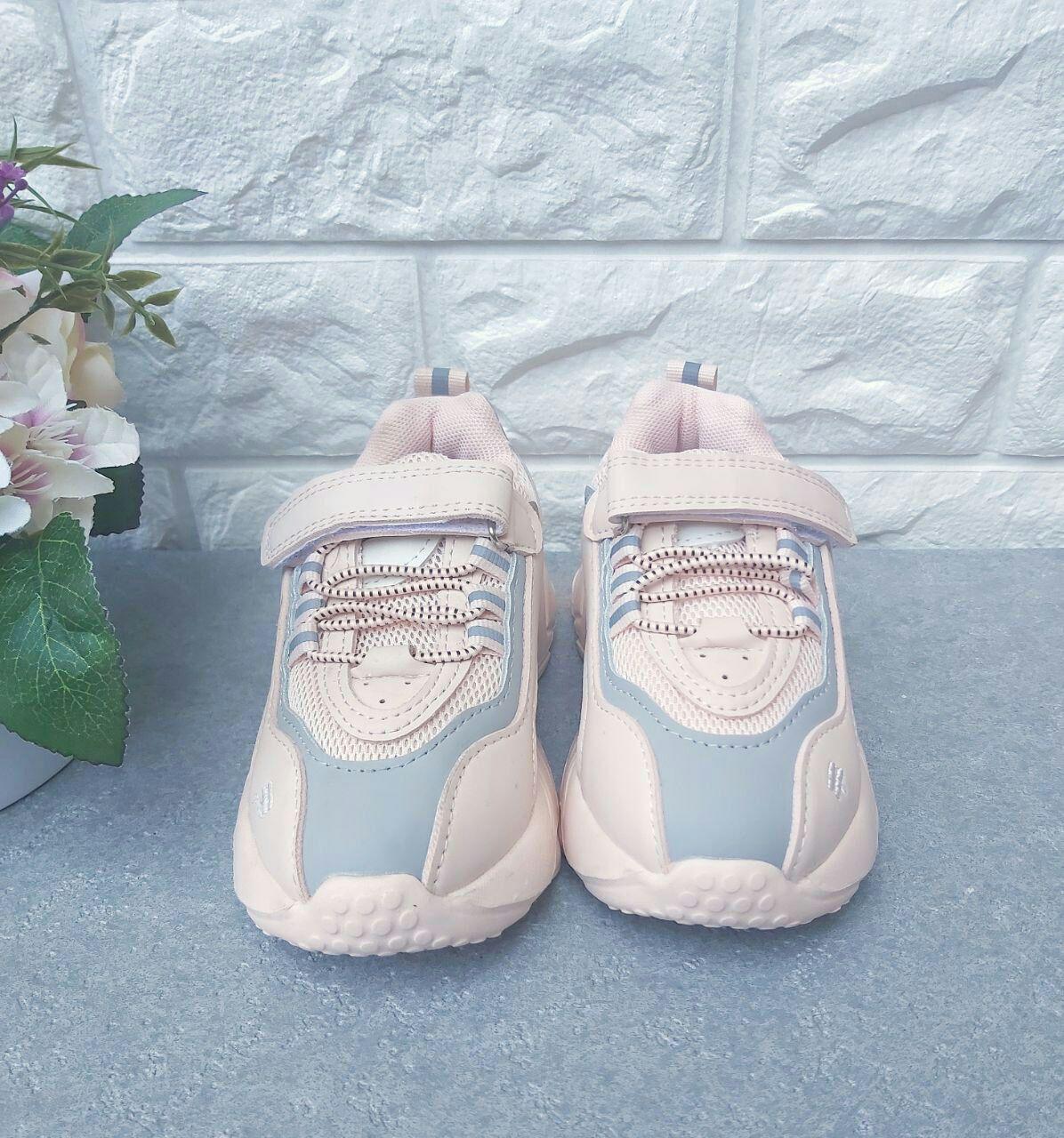 Кросівки для дівчинки Jong Golf 699 р. 29 17,5 см Рожевий (699-1) - фото 2 Кросівки для дівчинки Jong Golf 699 р. 29 17,5 см Рожевий (699-1) - фото 2