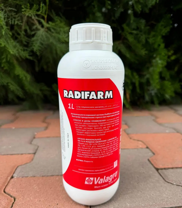 Біостимулятор росту кореневої системи Valagro Radifarm укорінювач 1 л