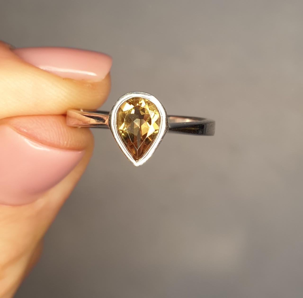 Каблучка срібна із султанітом р. 16,5 2,1 г (1379069889)