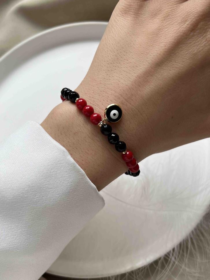 Браслет из коралла и агата (4636)