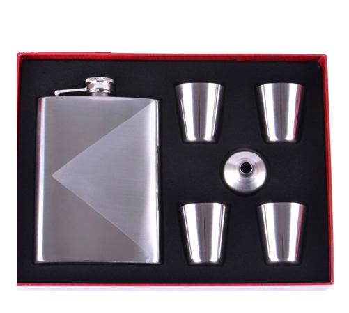 Подарочный набор с Флягой, лейкой та 4 рюмками Moongrass