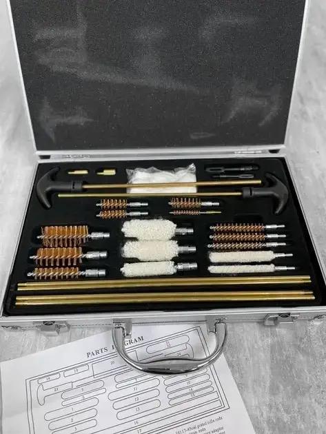 Універсальний набір для чищення зброї різних калібрів в кейсі (30782392)