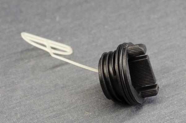 Пробка Масло-бака для бензопил Хусварна 137-142 (1378)