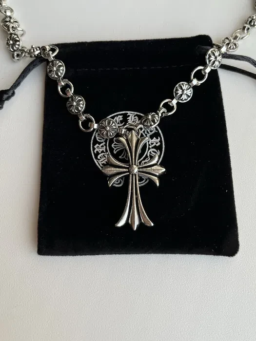 Кулон Chrome Hearts