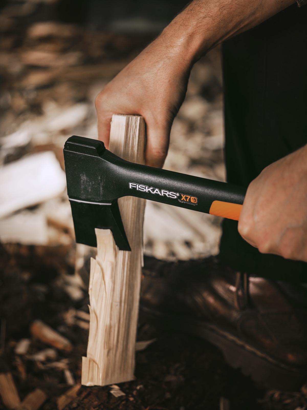 Сокира туристична Fiskars XS Х7 (25846) - фото 3