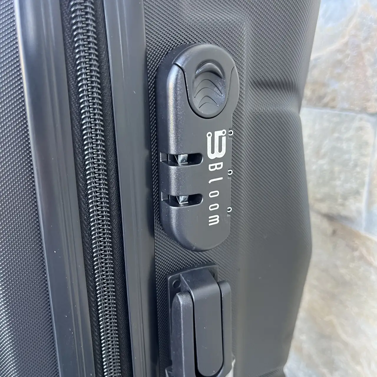 Валіза дорожня Bloom 1507 М 63 л Чорний - фото 4 Валіза дорожня Bloom 1507 М 63 л Чорний - фото 4