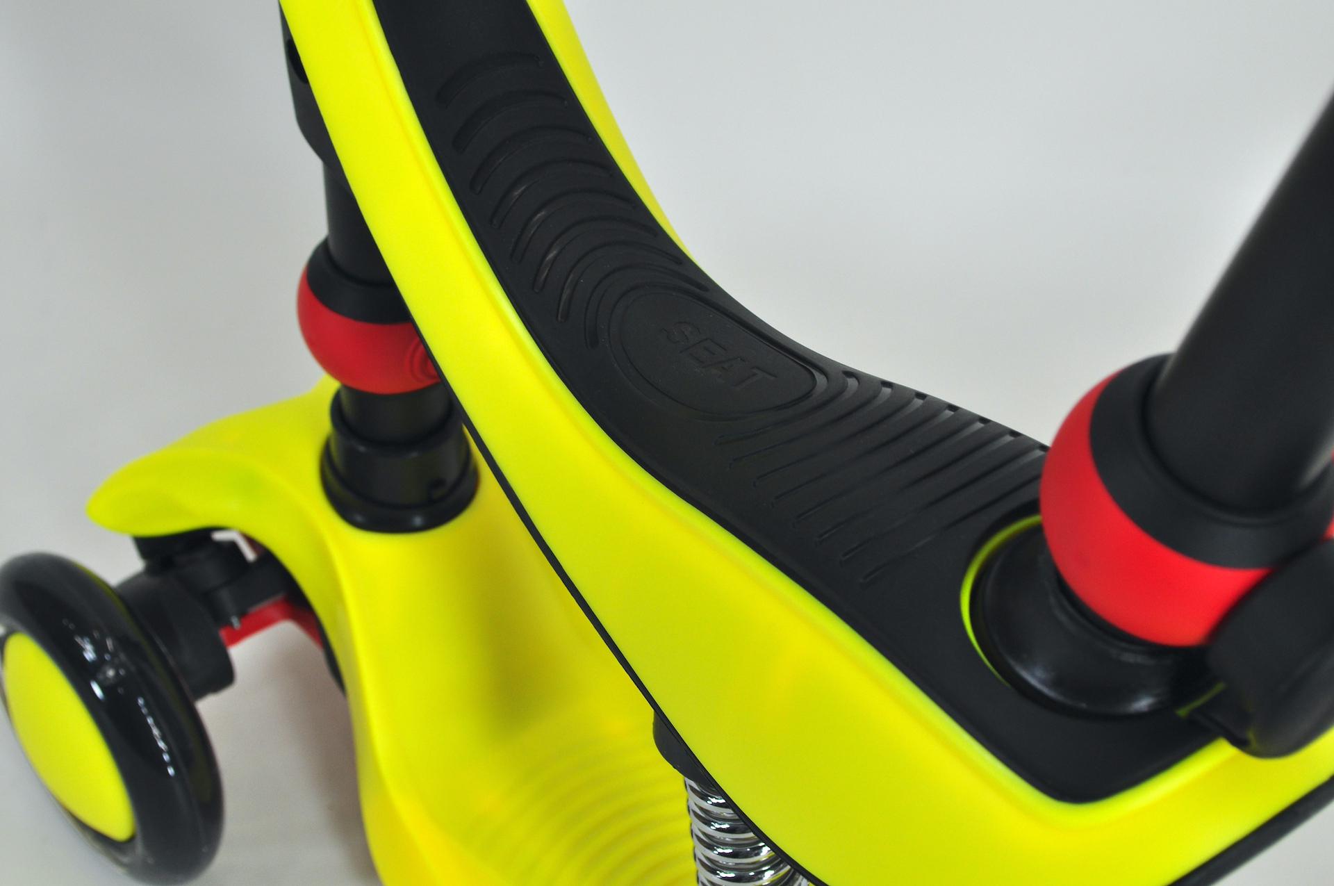 Самокат біговіл Maraton Credo 3в1 дитячий триколісний з сидінням та батьківською ручкою Жовтий - фото 15