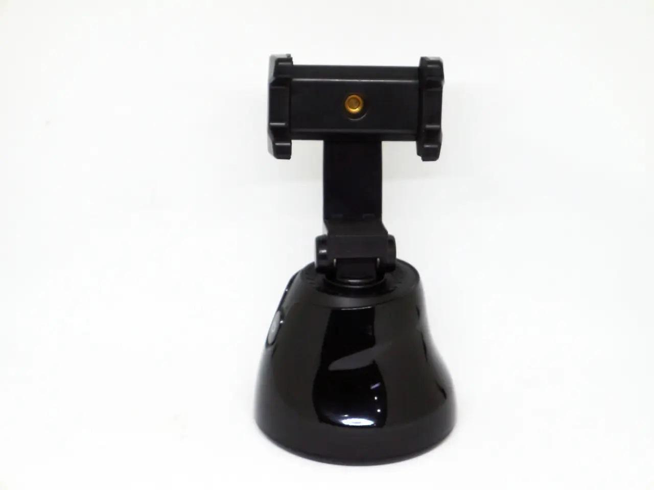Штатив с датчиком движения Holder Robot Cameraman 360 (2079257883) Штатив с датчиком движения Holder Robot Cameraman 360 (2079257883)