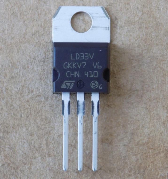 Микросхема LD1117V33 LD33V для LD1117V33/ТО220/low drop низкая пад-е U-я Uвх до 15V/3,3V/0,8A (29012)