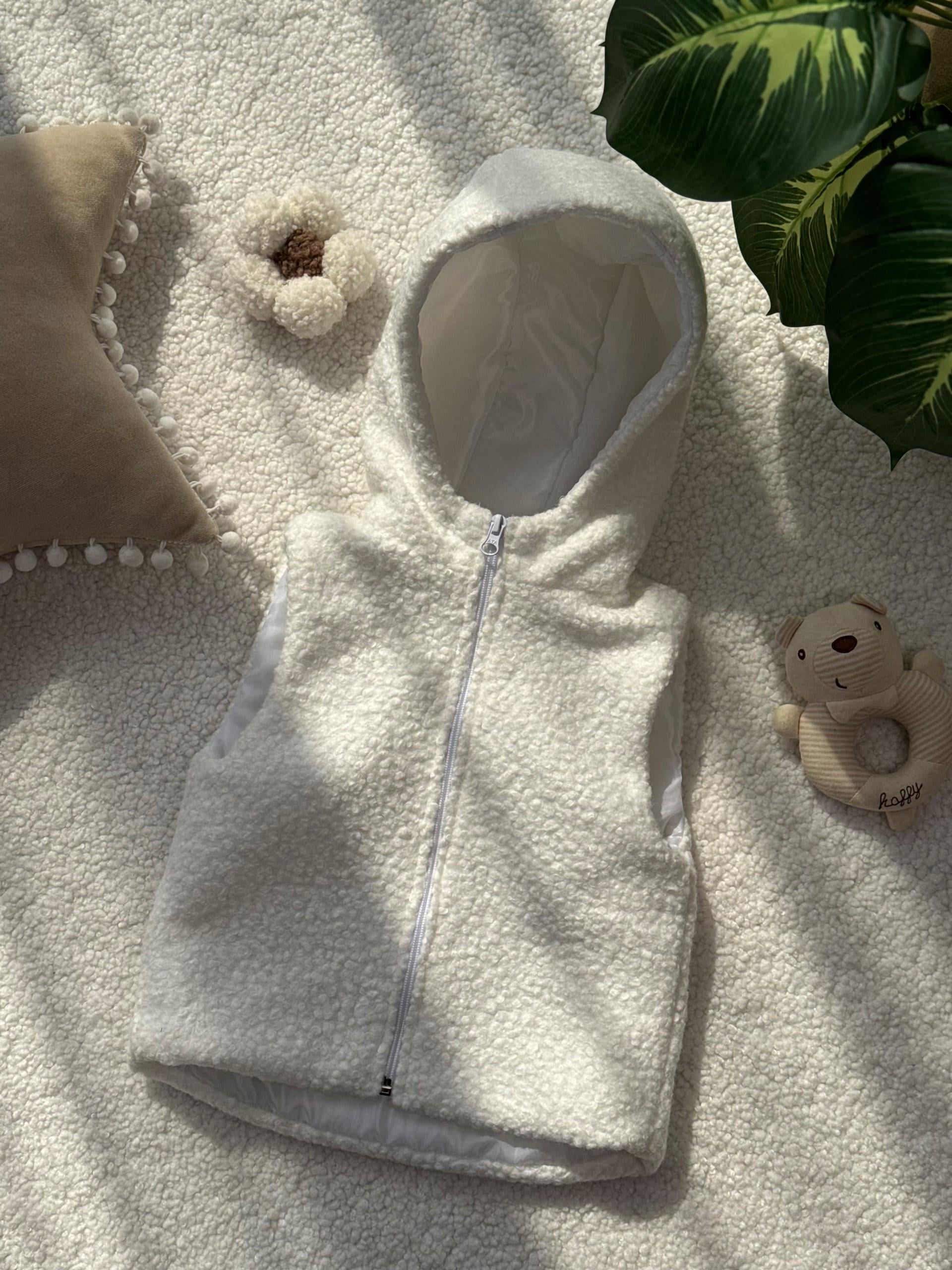 Жилетка дитяча Teddy 104 см Молочний (36718029)