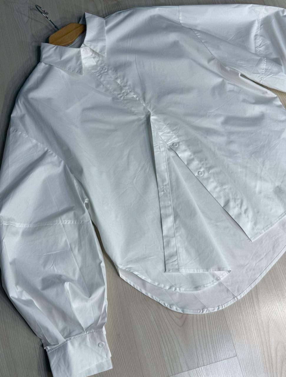 Рубашка женская Lan Lan 7503 оверсайз широкая длинная с пышным рукавом OS Белый (4909) - фото 6 Рубашка женская Lan Lan 7503 оверсайз широкая длинная с пышным рукавом OS Белый (4909) - фото 6