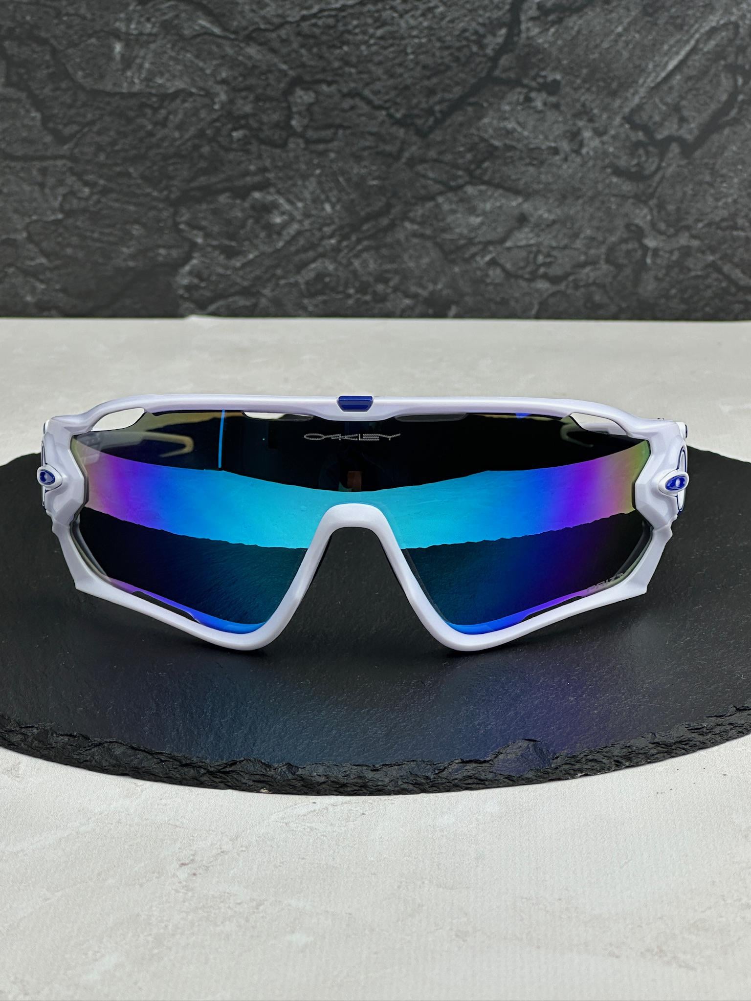 ᐉ Солнцезащитные очки Oakley Jawbreaker OO9270 с линзой Prizm