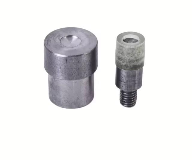 Матрица для установки хольнитенов 5x5 мм двусторонних (4102) Матрица для установки хольнитенов 5x5 мм двусторонних (4102)