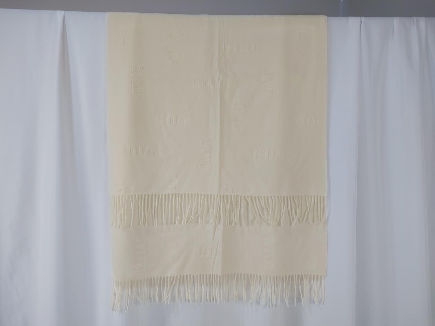 Шарф кашемировый с бахромой 180х70 см Белый (ШарфКаш99)