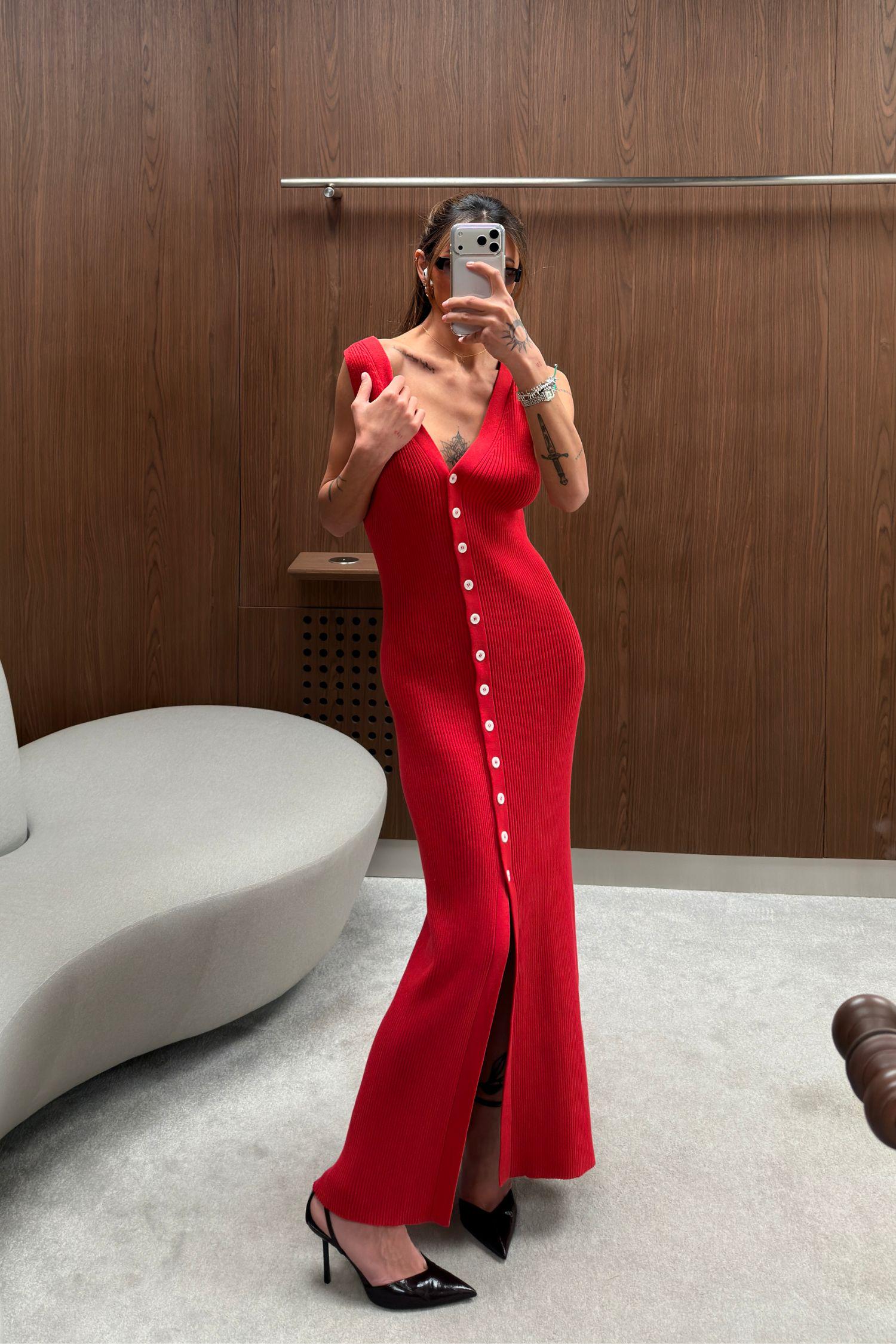 Сарафан максі трикотажний на ґудзиках THE LACE червоний M-L