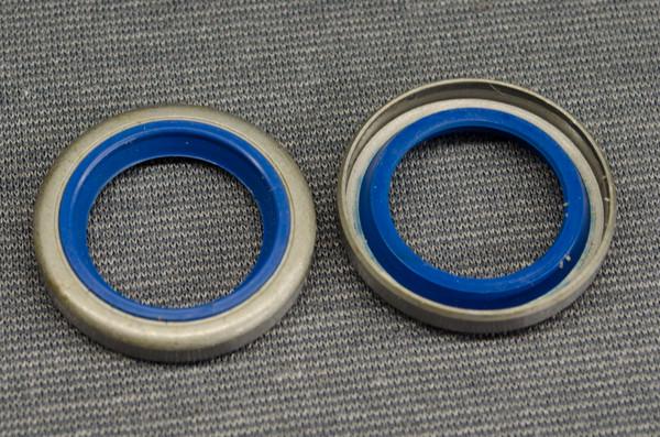 Сальник коленвала для бензопил Husqvarna 365/372 2 шт. (1369)