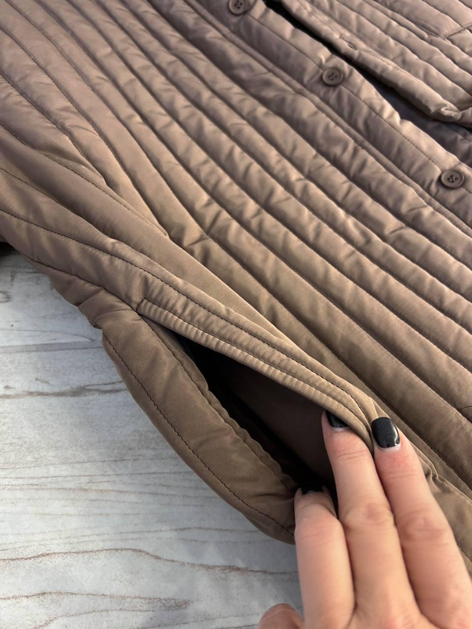 Куртка женская LADY YEP 9089 рубашка удлиненная стеганая демисезонная OS Коричневый (3722) - фото 6 Куртка женская LADY YEP 9089 рубашка удлиненная стеганая демисезонная OS Коричневый (3722) - фото 6