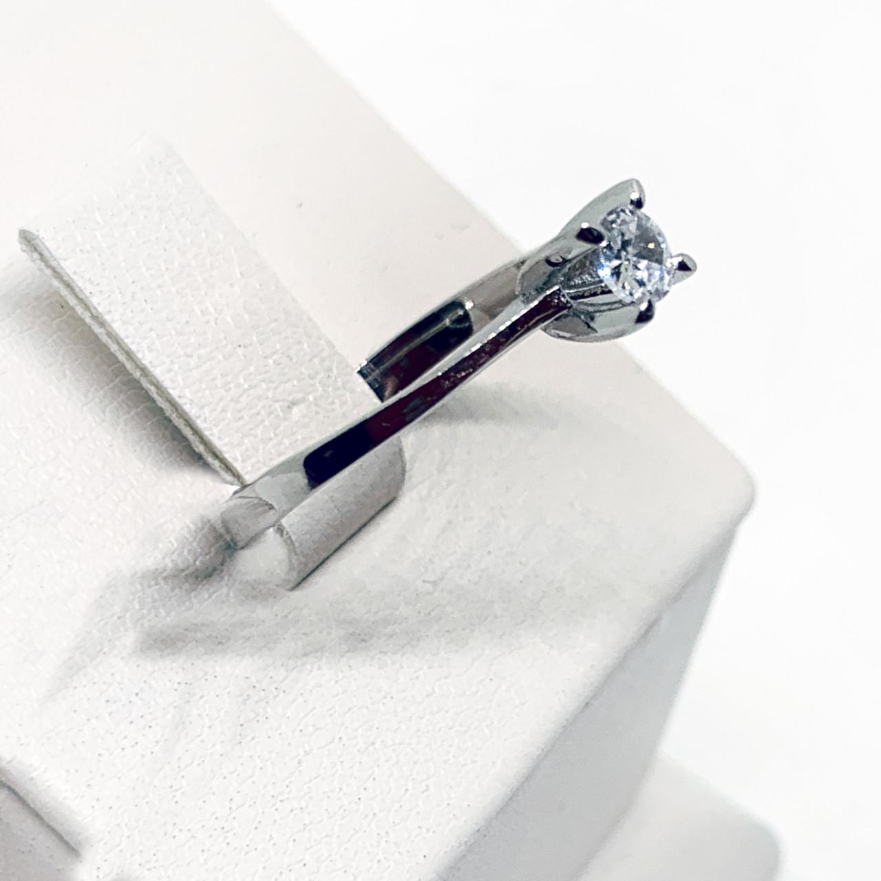 Кольцо серебряное с кубическим цирконием р. 16,5 1,27 г (1549082928)