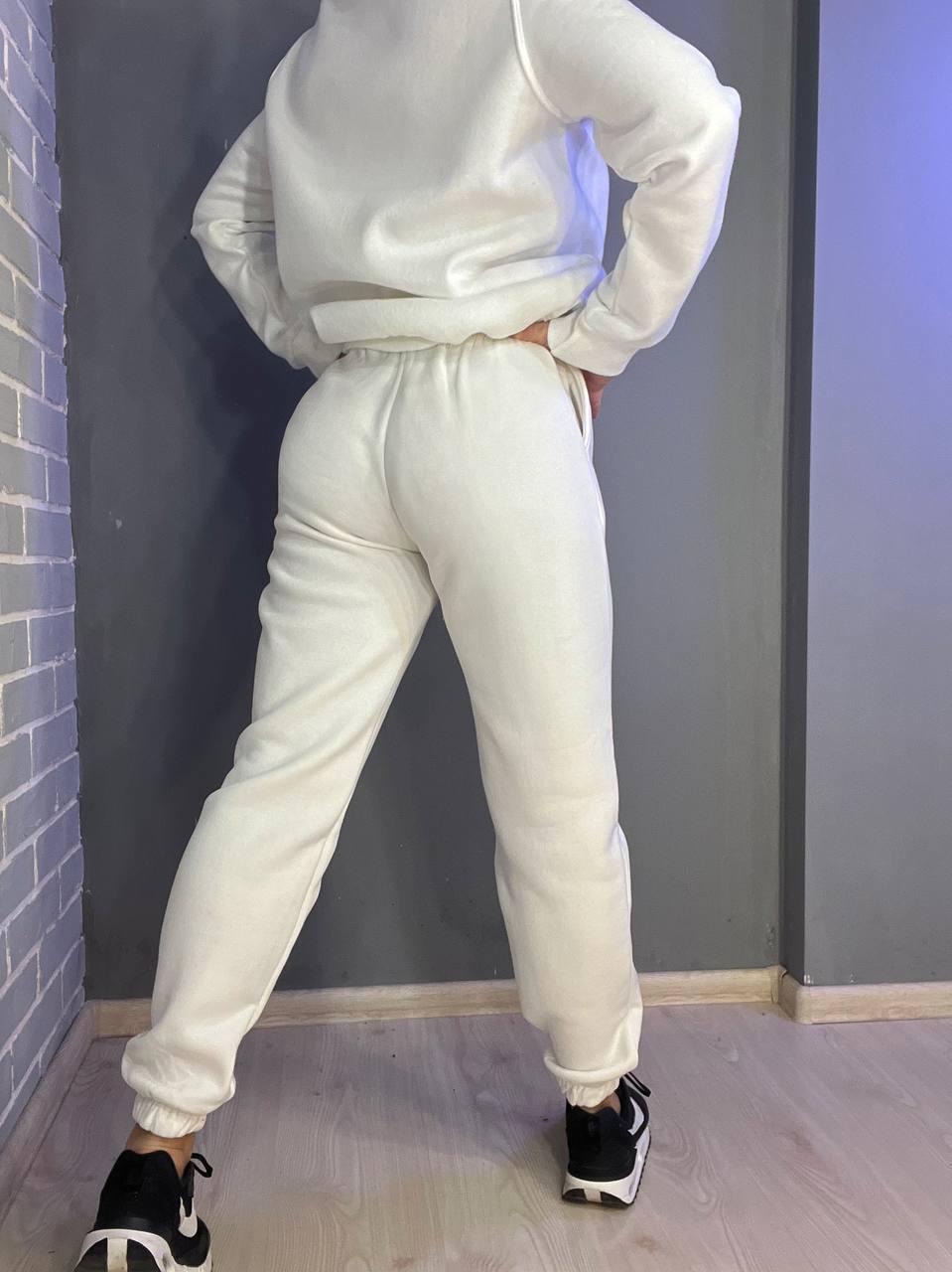 Брюки женские ENJOY 2925 спортивные джоггеры на резинке утепленные на флисе M Белый (1062) - фото 4 Брюки женские ENJOY 2925 спортивные джоггеры на резинке утепленные на флисе M Белый (1062) - фото 4