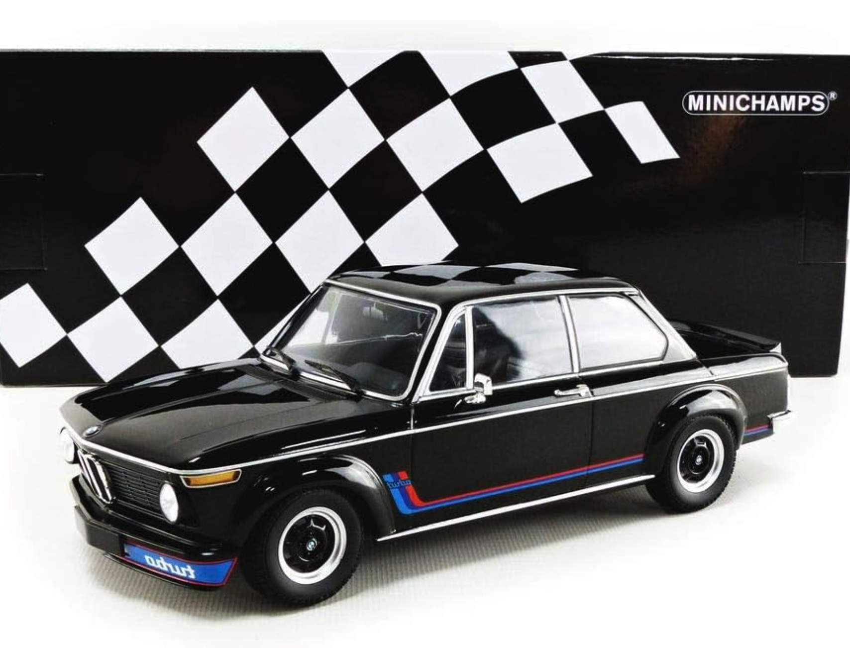 ᐉ Модель автомобиля Minichamps 1:18 BMW 2002 Tii Turbo E20 1973