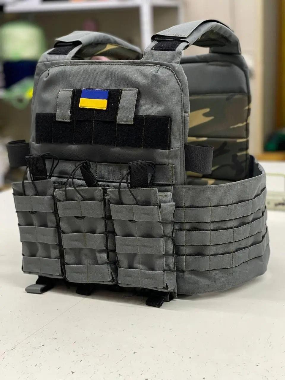 Плитоноска с трема подсумками под магазины АК Графит (29697) - фото 3 Плитоноска с трема подсумками под магазины АК Графит (29697) - фото 3